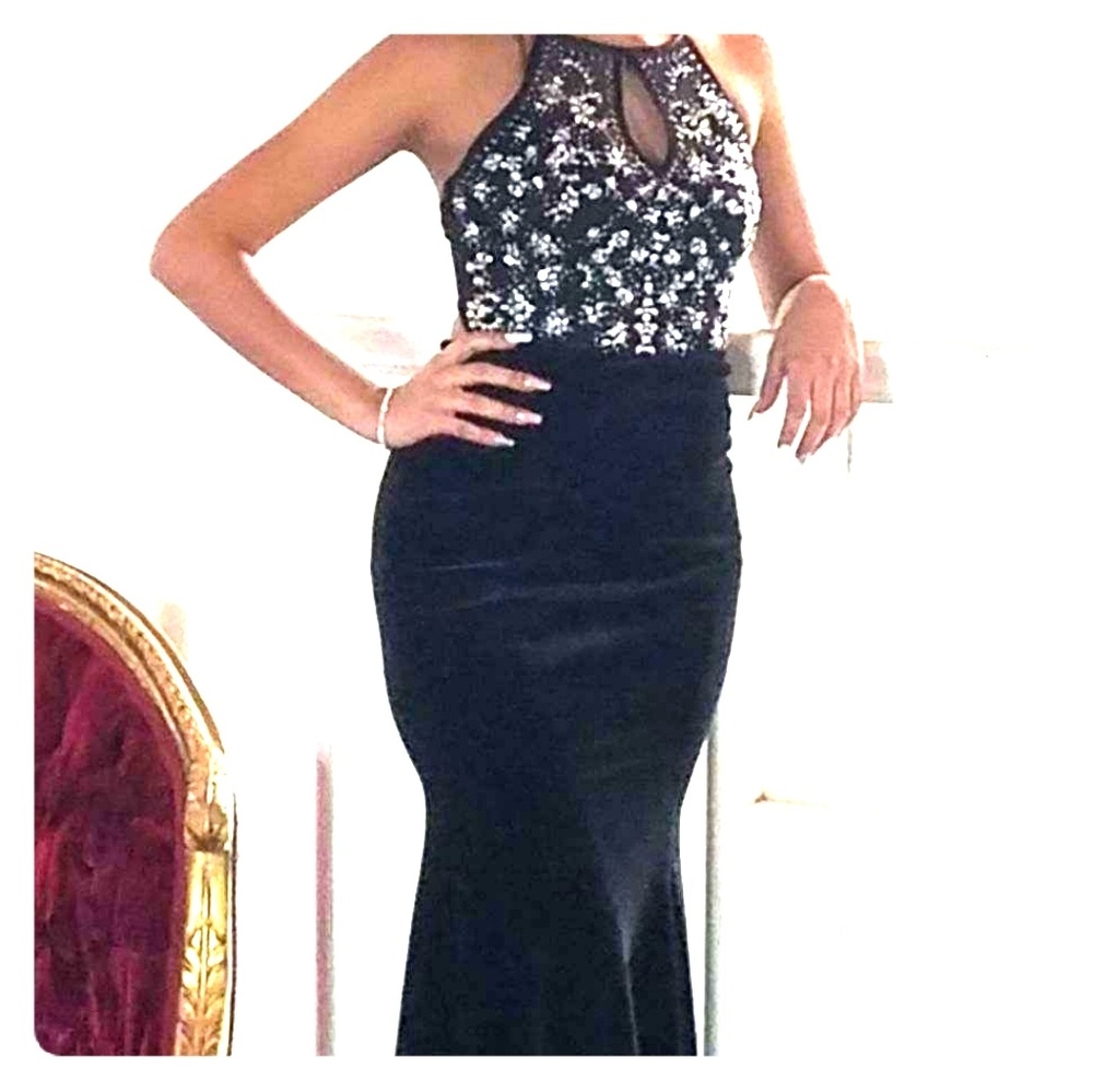 Dress Size 0 Used Once for Photo Shoot